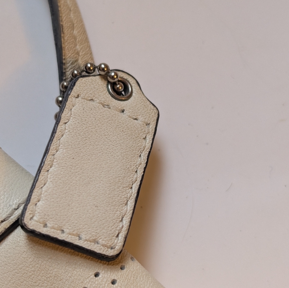 Coach perforated logo leather wristlet in a off-white color in VGUC - Picture 9 of 16